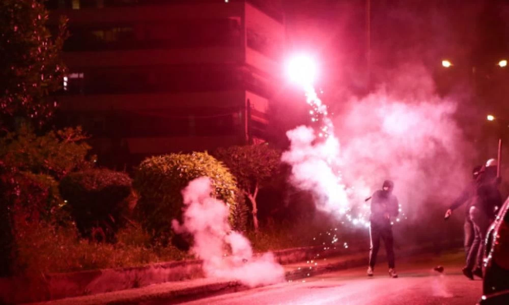 Εκπρόσωπος ΕΛ.ΑΣ. για Νέα Σμύρνη: Ηταν έτοιμοι για πόλεμο -Κατασχέσαμε ακόμα και μπετόβεργες